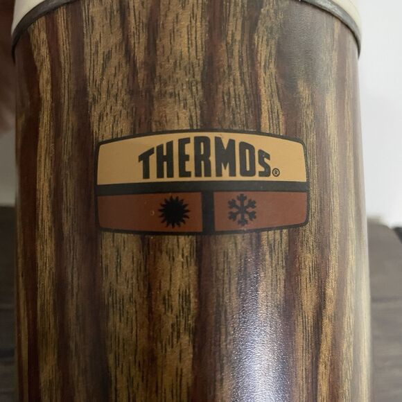 VINTAGE 1970s Wood Grain Thermos King Seeley 10oz Metal 73A63 763 70F Hot & Cold - Picture 5 of 8